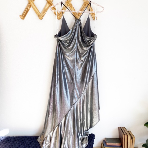 HALSTON HERITAGE  shiny metallic slip dress- NEW - Picture 8 of 8